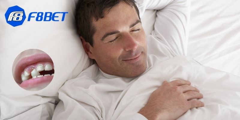 Nằm mơ rụng răng có thể liên quan đến cảm giác mất mát và sự không chắc chắn về tương lai.